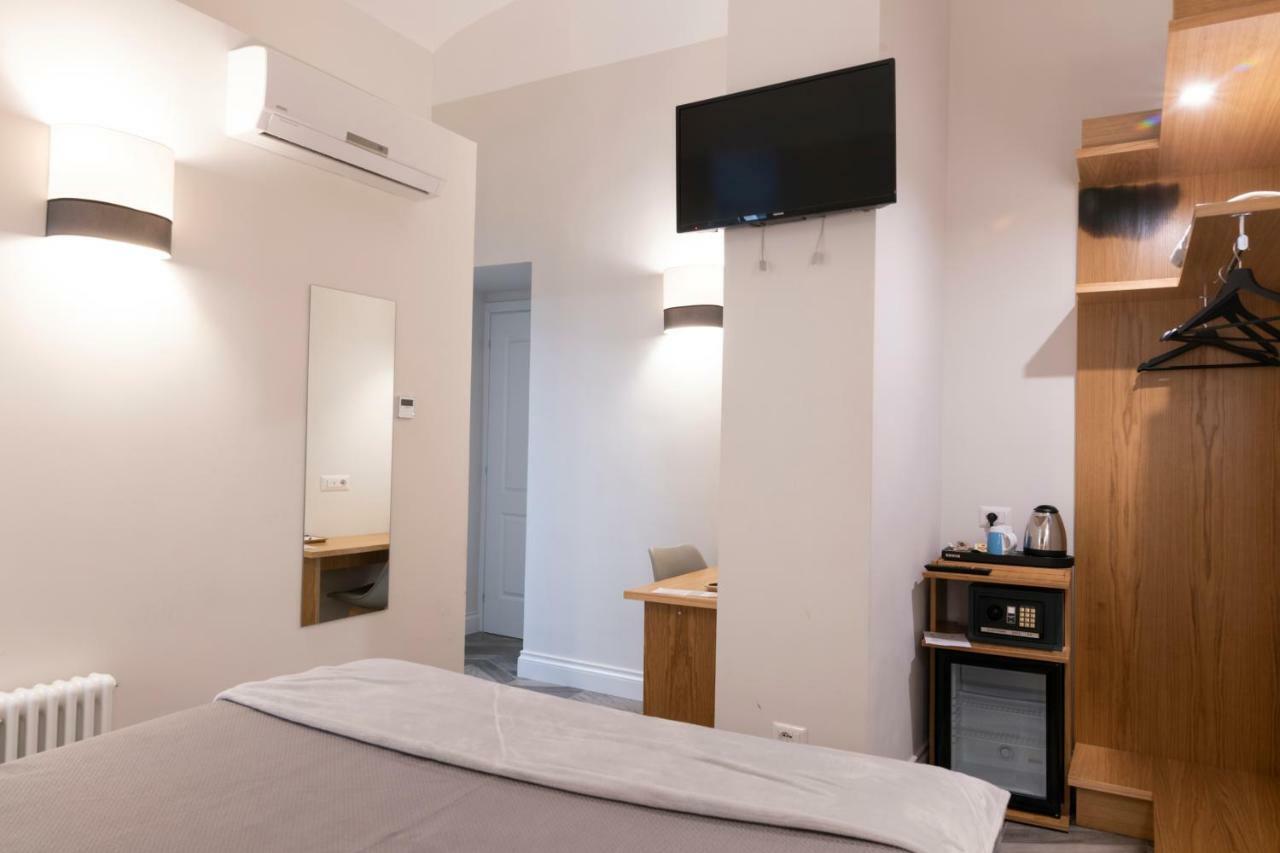 Eccelso Hotel Rome Exterior photo